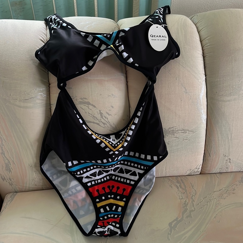 Ladies swim suit